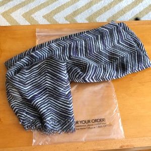 🆕Thirty-one Avenue Scarf 🆕